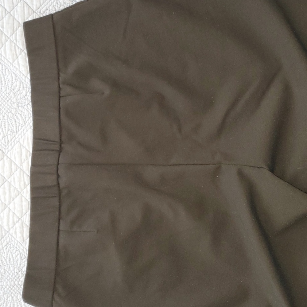 "J. JILL" PONTE SLIM LEG, Pull On PANT SIZE M, COLOR BLACK - Picture 4 of 12